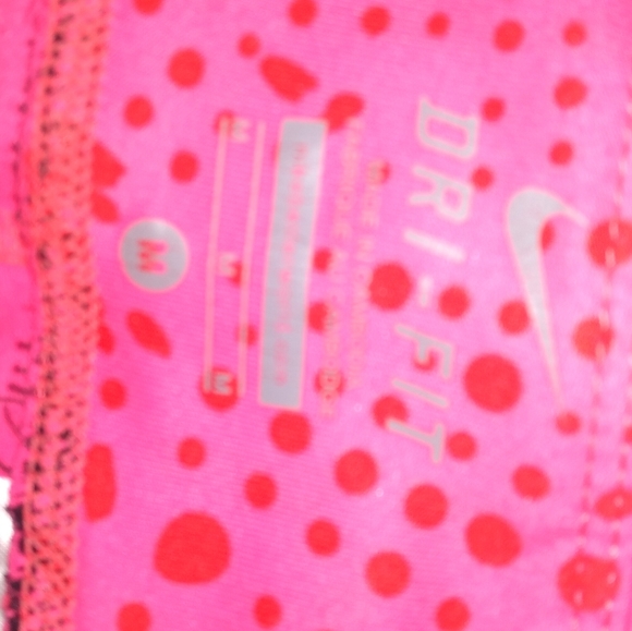 Nike Dri Fit Pink Cheetah Print/Leopard Print Leggings Capri Length Size Medium - Picture 7 of 7